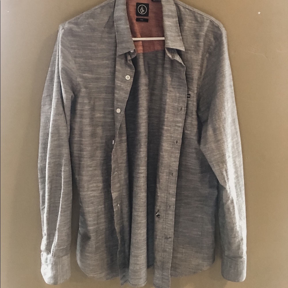 Men’s Volcom Button Down Top